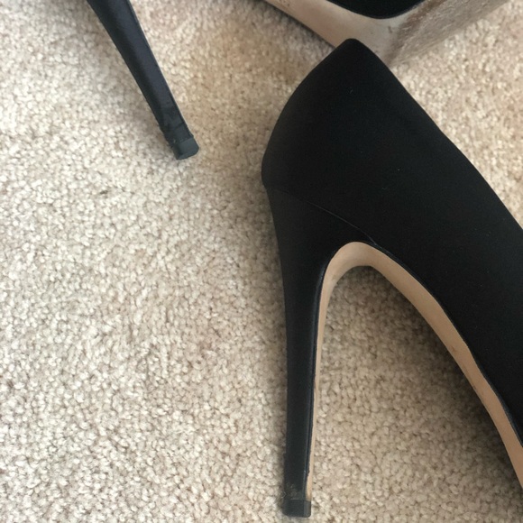 Gucci black diamond horsebit peep toe heels - Picture 5 of 6